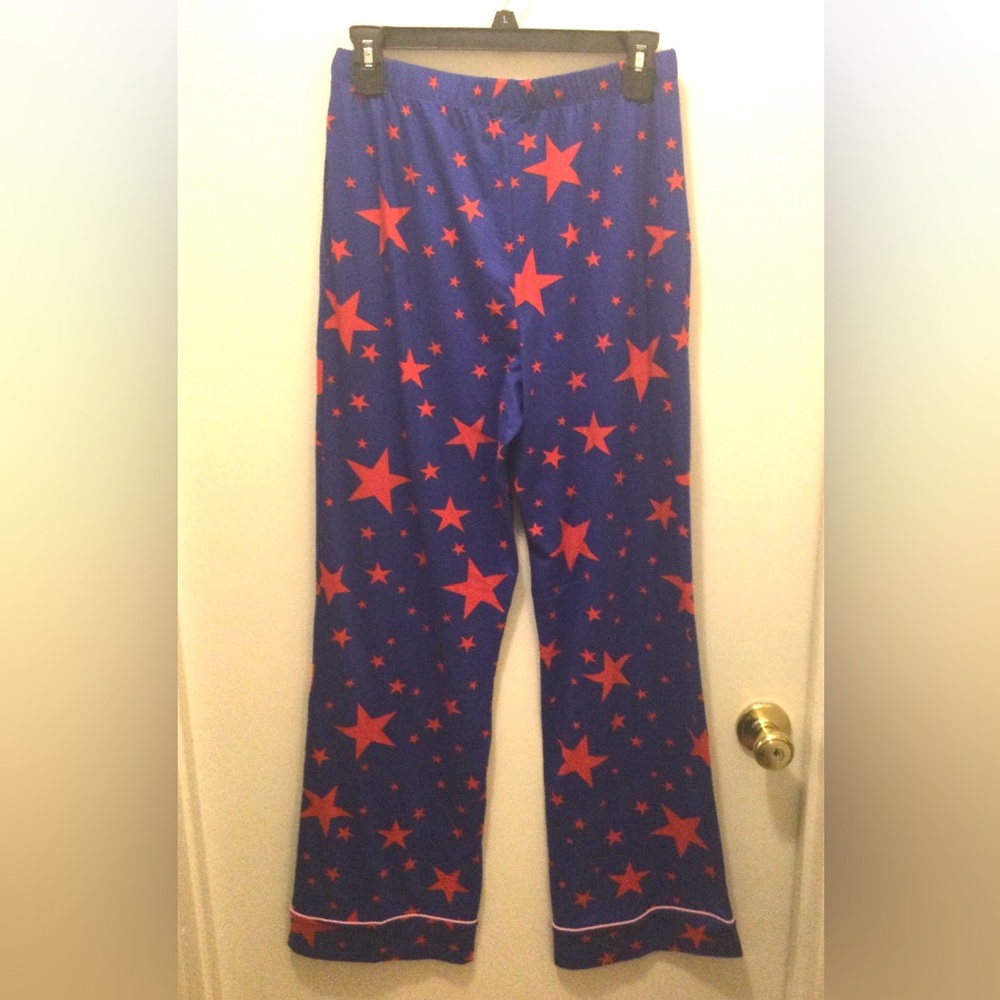 Woman’s 2 Piece Pajama/ Lounge Set - Picture 5 of 6